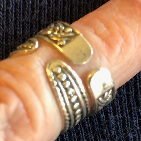 Set of 2 toe rings - adjustable sizing - Picture 2 of 3